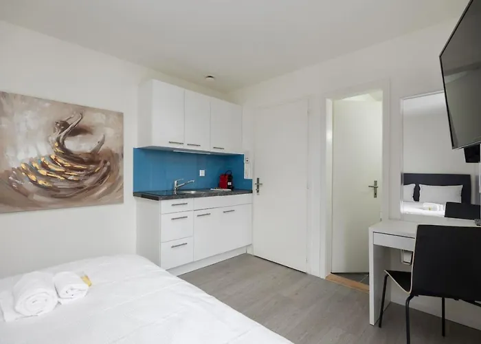 Urban Oasis With Queen Bed And View Be-49
